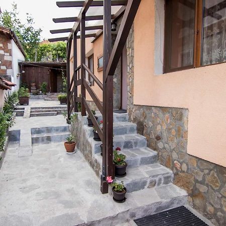 Фън Шуй Къща За Гости 88 Dobrinichte Extérieur photo