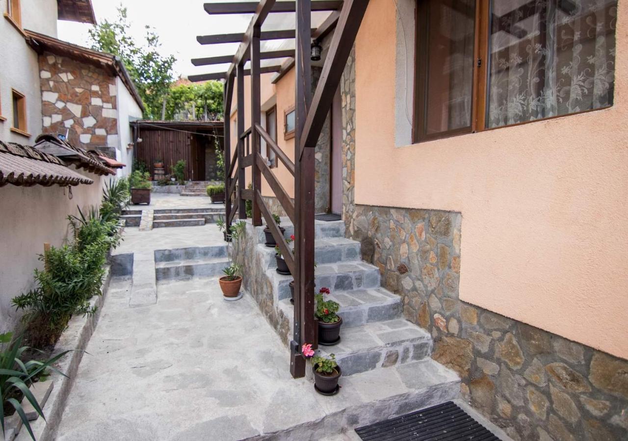 Фън Шуй Къща За Гости 88 Dobrinichte Extérieur photo